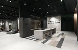 NG KÜTAHYA SERAMİK CESUR TASARIMLARIYLA UNICERA’DA DİKKAT ÇEKTİ!