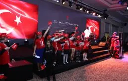 NG KÜTAHYA SERAMİK  30. YILINI İŞ ORTAKLARIYLA KUTLADI