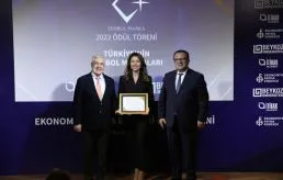 NG KÜTAHYA SERAMİK VE KÜTAHYA PORSELEN’E ELMAS MARKA ÖDÜLÜ