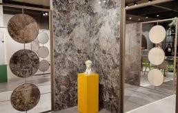 NG KÜTAHYA SERAMİK 2023 KOLEKSİYONUNU İLK KEZ CERSAIE’DE SERGİLEDİ