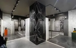 NG KÜTAHYA SERAMİK 2023 KOLEKSİYONUNU İLK KEZ CERSAIE’DE SERGİLEDİ