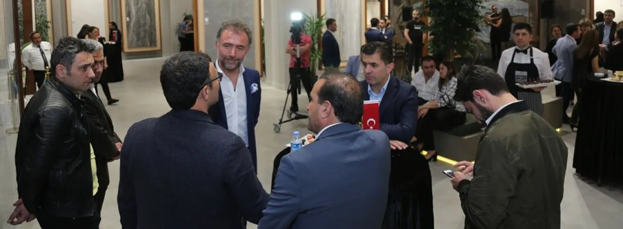 NG KÜTAHYA SERAMİK’İN YENİ KREASYONU DİYARBAKIR‘DA GÖZ DOLDURDU