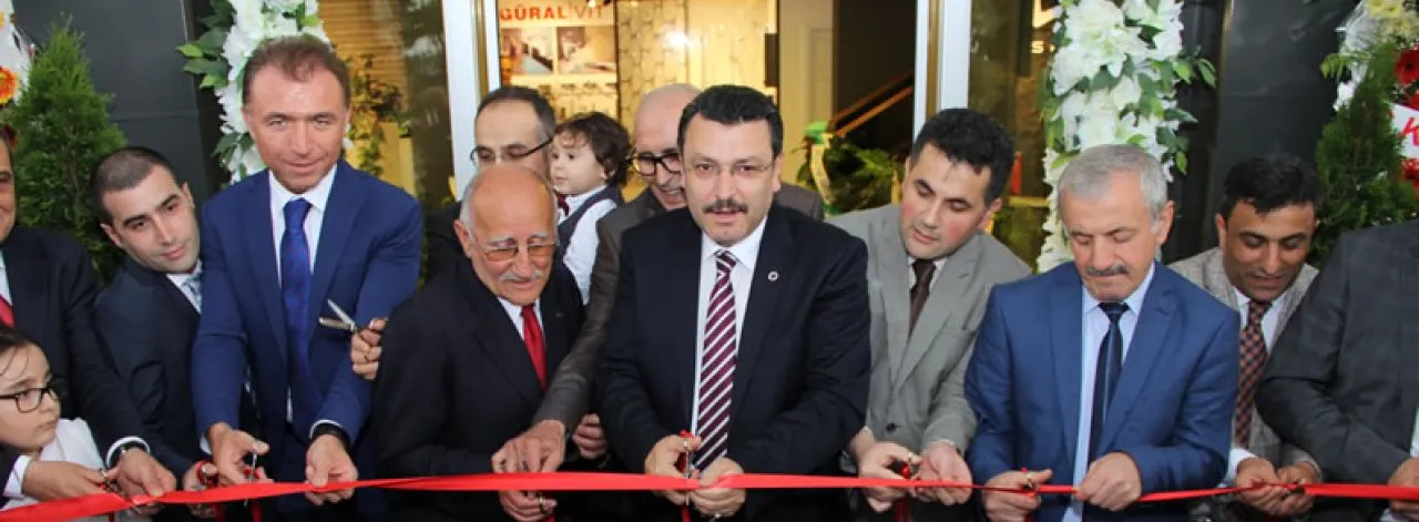 NG KÜTAHYA SERAMIK 195. SHOWROOMUNU TRABZON’DA AÇTI